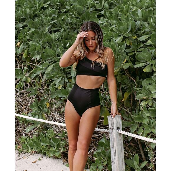 L*Space Jackie Bikini Bottom Black XS NWOT New - Picture 1 of 10
